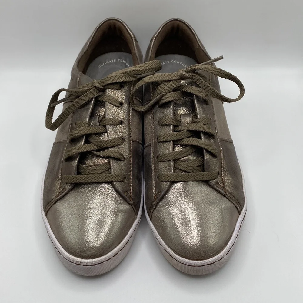 CLARKS PAWLEY RILEE METALLIC LEATHER SNEAKERS IN GRAY WOMEN’S SZ 6